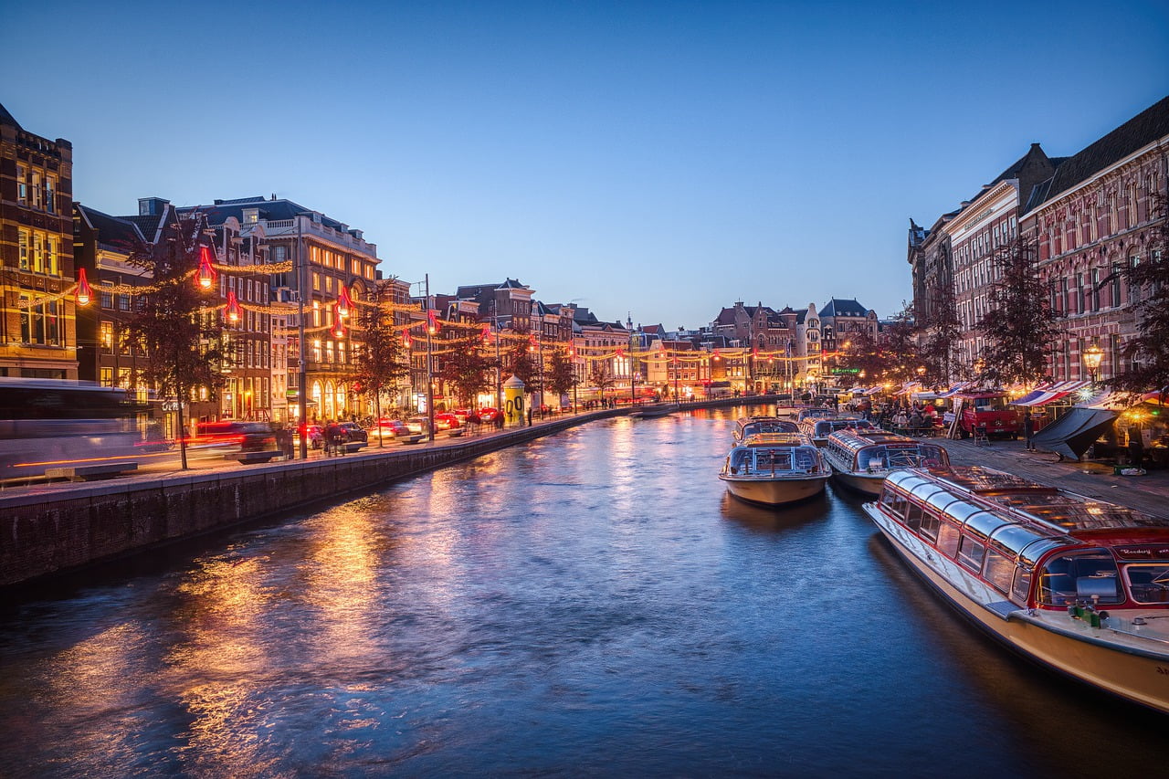 Deze Belastingen Betaal Je Als Amsterdammer Aimsterdam